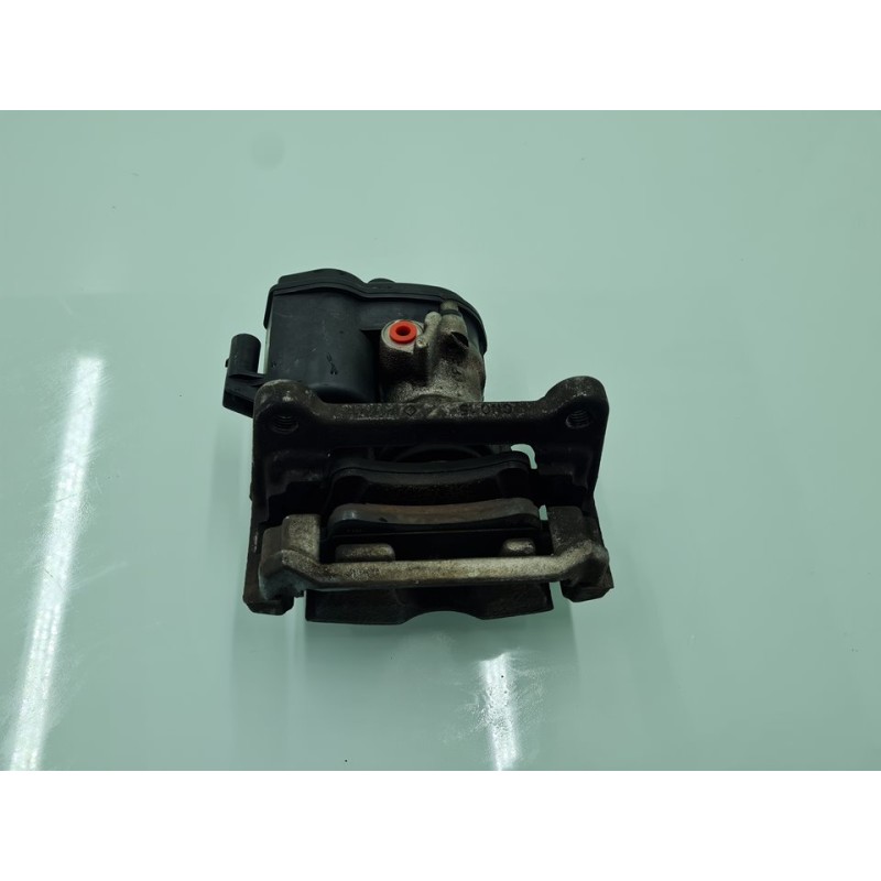 PINZA DE FRENO TRASERA IZQUIERDA 8W0405AT 