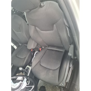 ASIENTO DELANTERO IZQUIERDO 