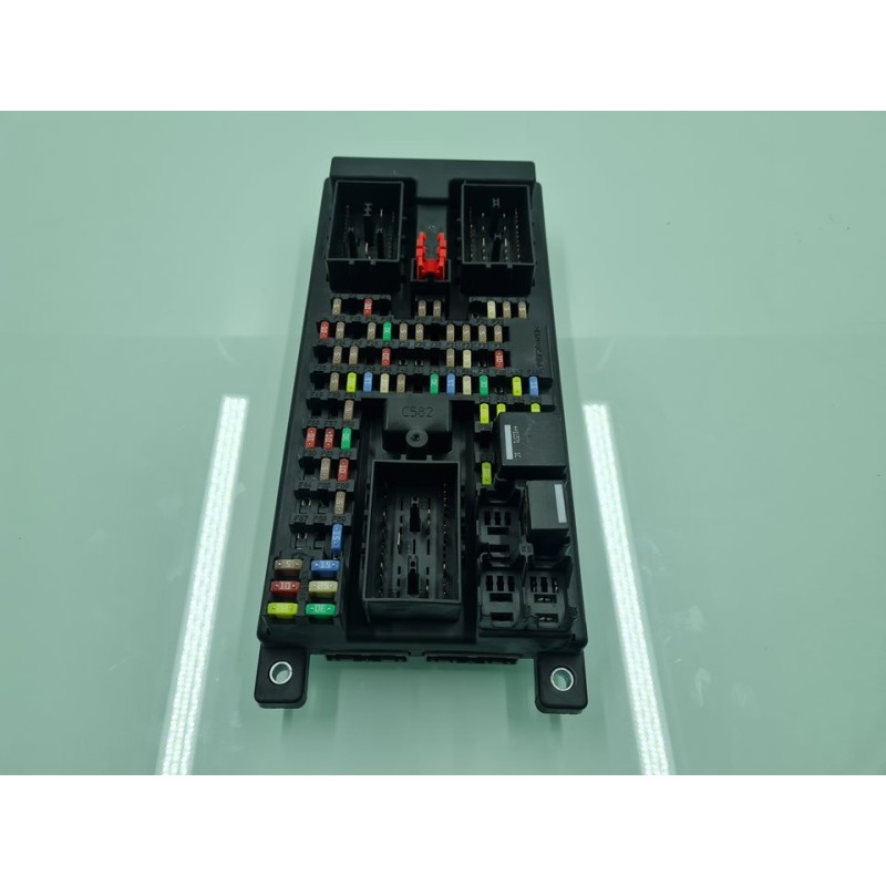 CAJA RELES / FUSIBLES KOBT510A 