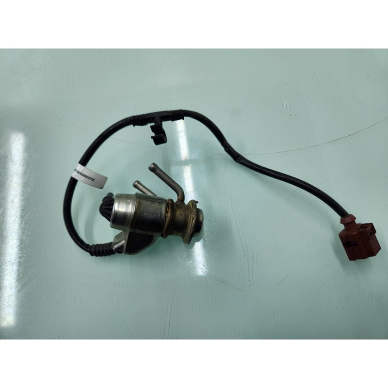 INYECTOR AD BLUE 4L131113P 