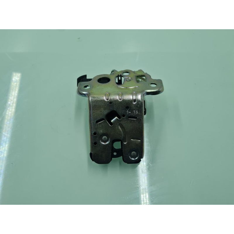 CERRADURA MALETERO / PORTON 4H0827505 
