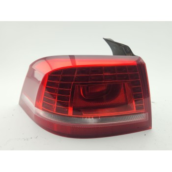 PILOTO TRASERO IZQUIERDO 3AE945207B 