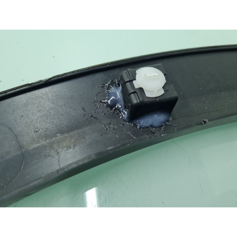 ALETIN DELANTERO IZQUIERDO 2GA853717C 