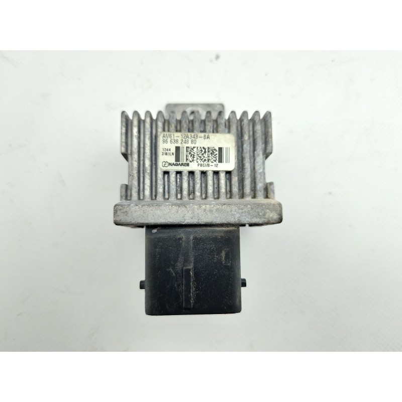CAJA PRECALENTAMIENTO AV6112A343BA 