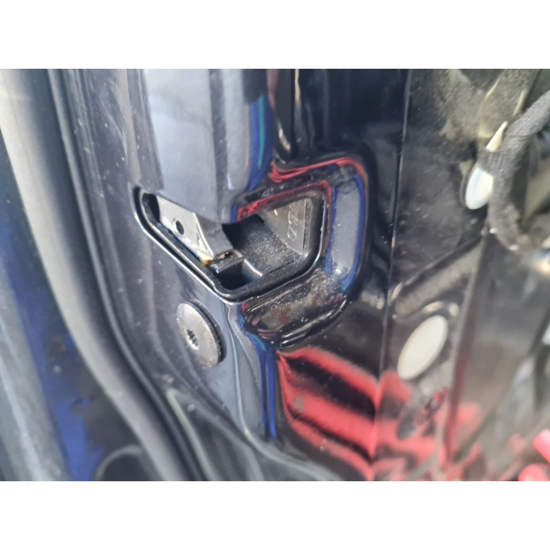 CERRADURA PUERTA DELANTERA IZQUIERDA 5K1837015E 