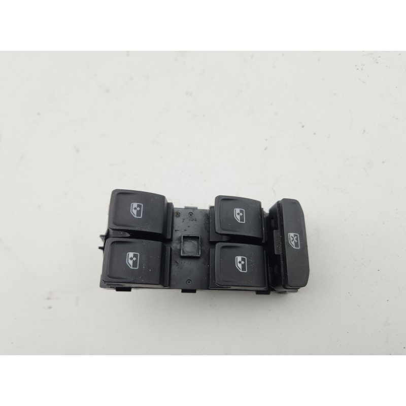 MANDO ELEVALUNAS DELANTERO IZQUIERDO 5G0959857D 