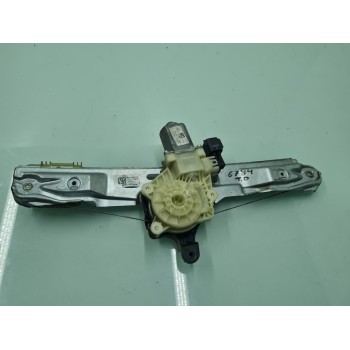 ELEVALUNAS TRASERO DERECHO BM51A27000BE 