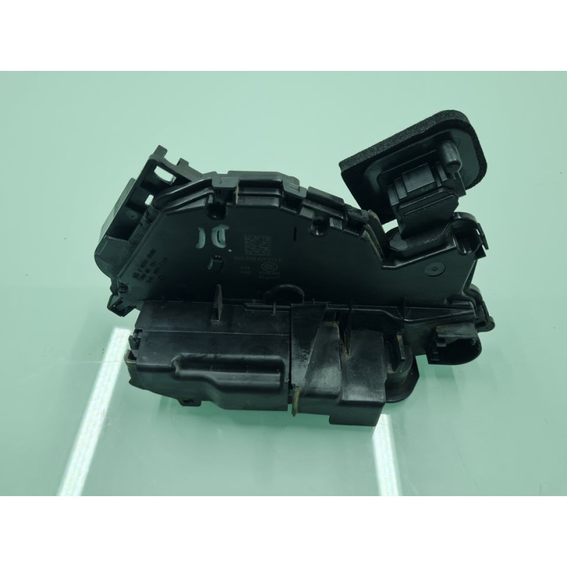 CERRADURA PUERTA DELANTERA IZQUIERDA 5TB837015C 
