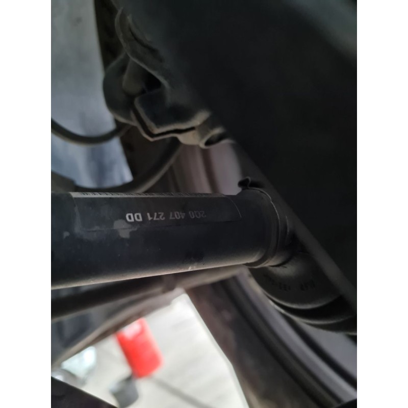 TRANSMISION DELANTERA IZQUIERDA 2Q0407271DD 