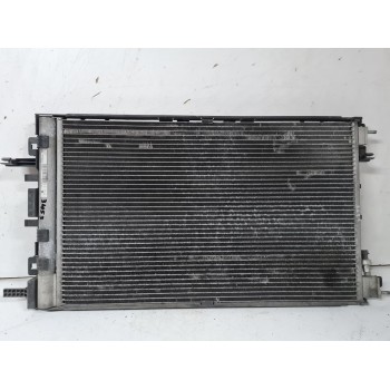 CONDENSADOR / RADIADOR AIRE ACONDICIONADO 13241737 