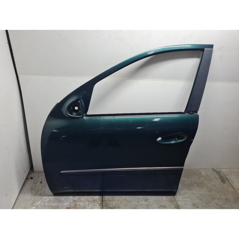 PUERTA DELANTERA IZQUIERDA 