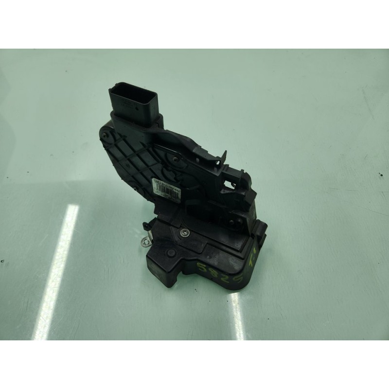 CERRADURA PUERTA TRASERA IZQUIERDA AM2AR26413AA 