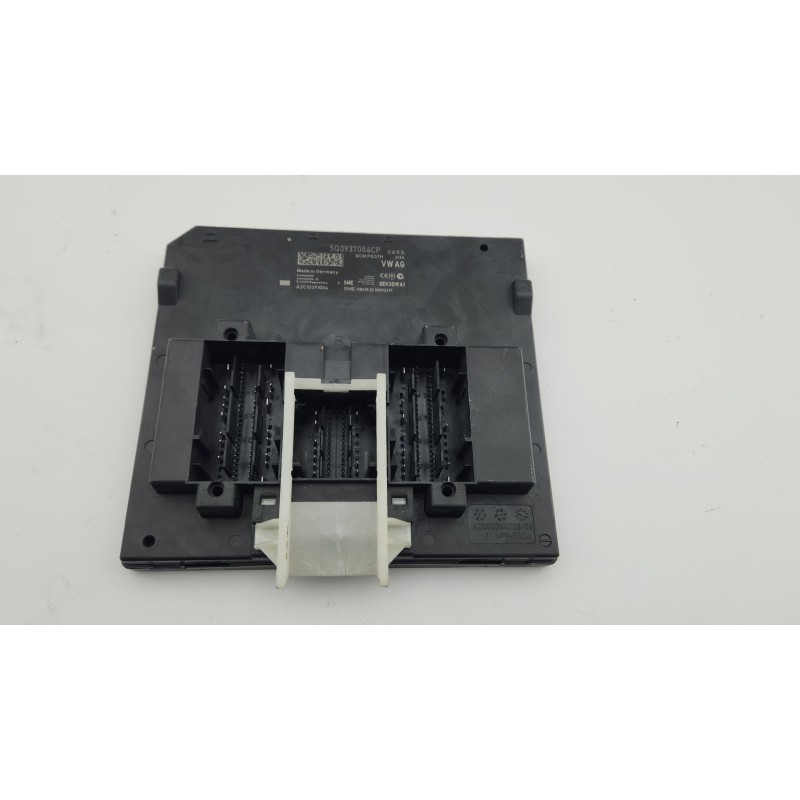 MODULO ELECTRONICO 5Q0937084CP 