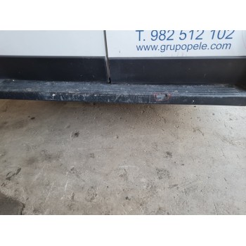 PARAGOLPES TRASERO 