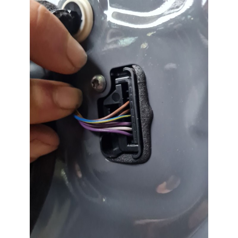 CERRADURA PUERTA DELANTERA DERECHA 