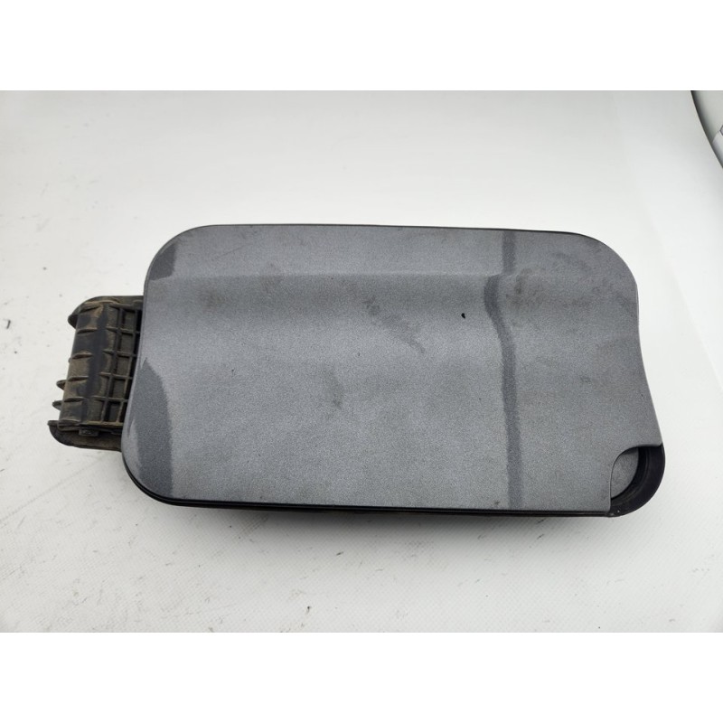 TAPA EXTERIOR COMBUSTIBLE 9817924480 