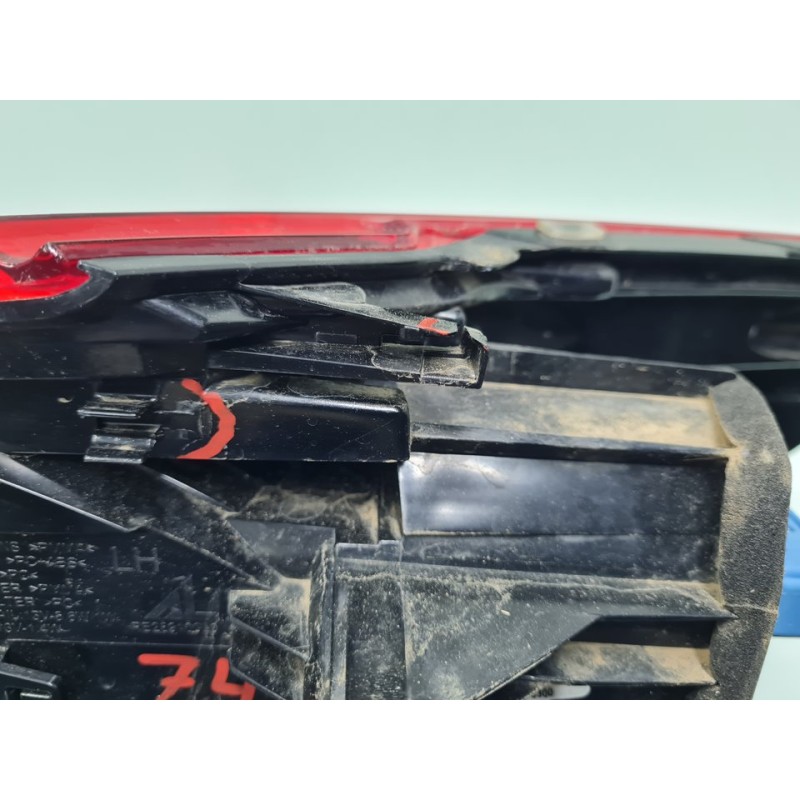 PILOTO TRASERO IZQUIERDO 2GA945095D 