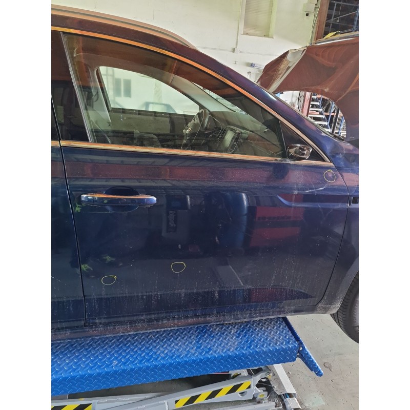 PUERTA DELANTERA DERECHA 801002599R 