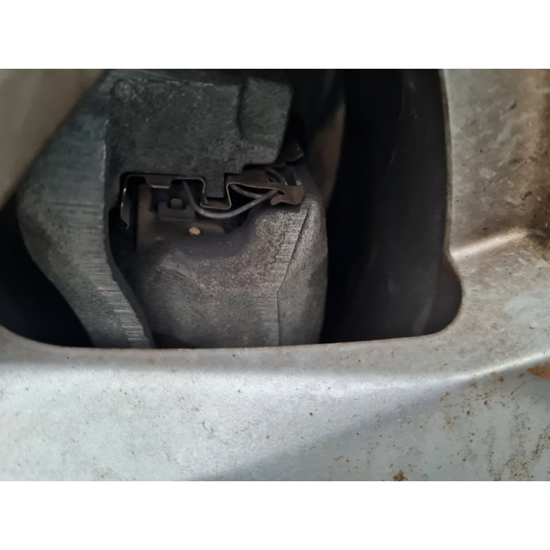 PINZA DE FRENO DELANTERA DERECHA 