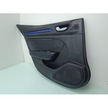 GUARNECIDO PUERTA TRASERA IZQUIERDA 829A13496R 
