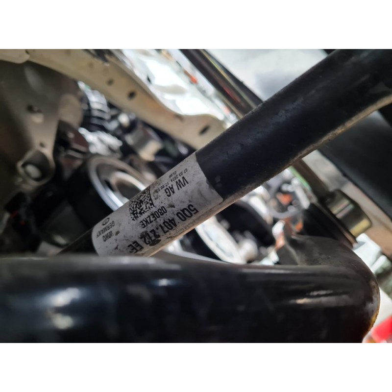 TRANSMISION DELANTERA DERECHA 5Q0407272EE 
