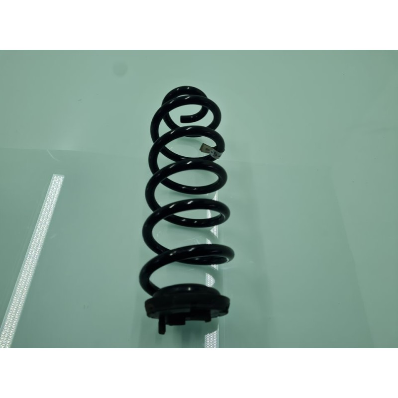 MUELLE AMORTIGUACION 8W0511115 