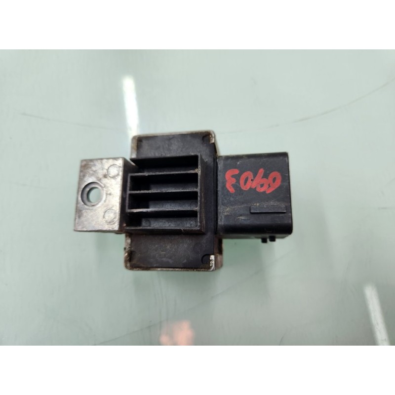 CAJA PRECALENTAMIENTO 110678071R 
