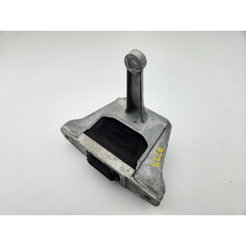 SOPORTE MOTOR DERECHO 21810G4000 