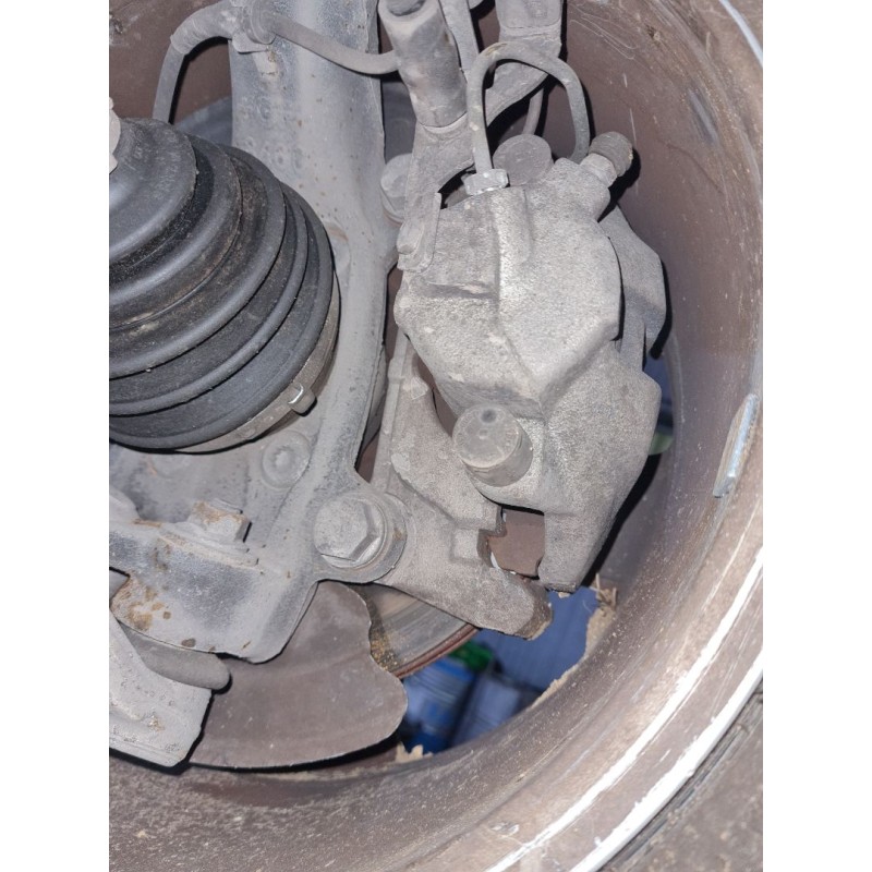 PINZA DE FRENO DELANTERA DERECHA 8E0615124A 