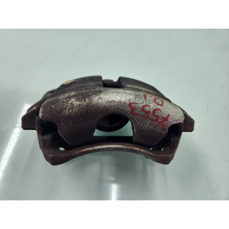 PINZA DE FRENO DELANTERA IZQUIERDA 