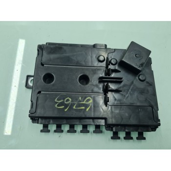 CAJA RELES / FUSIBLES A2055402850 