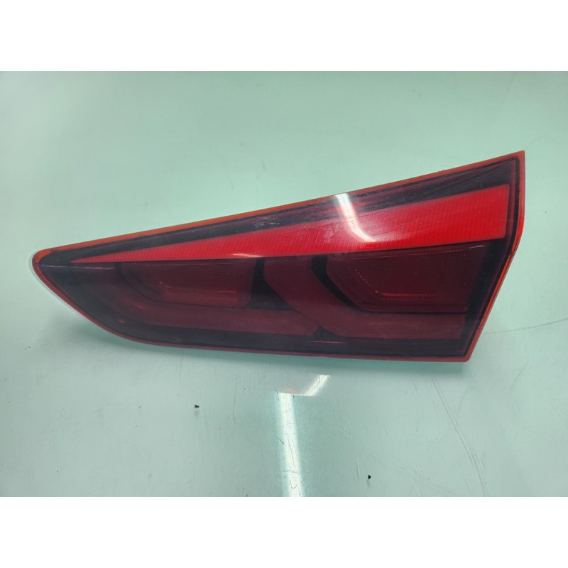 PILOTO TRASERO DERECHO INTERIOR 92404C8000 