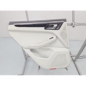 GUARNECIDO PUERTA TRASERA IZQUIERDA 95B867305AF 