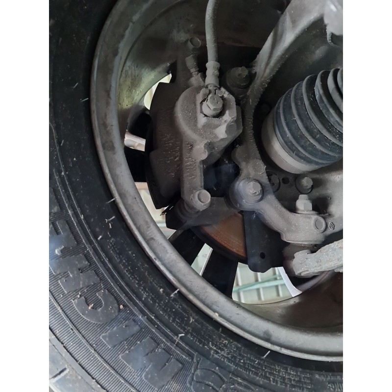 PINZA FRENO DELANTERA DERECHA 410018526R 