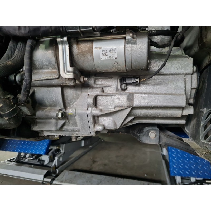 CAJA CAMBIOS UWT 