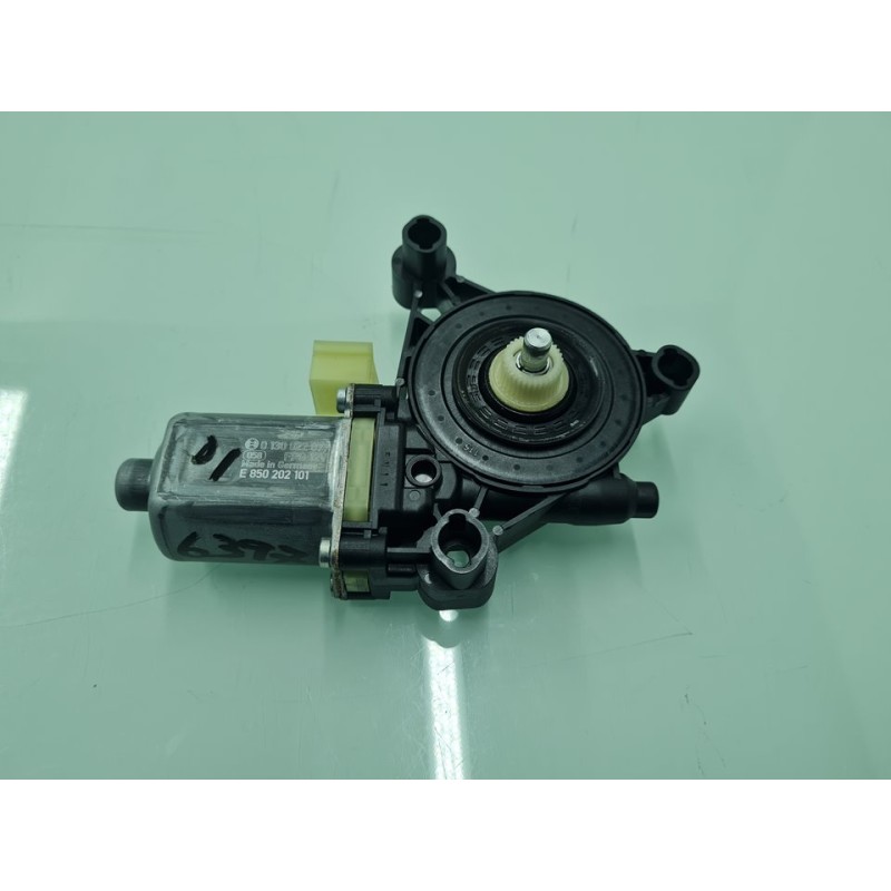 MOTOR ELEVALUNAS DELANTERO IZQUIERDO 5Q0959801C 