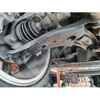 BRAZO SUSPENSION INFERIOR DELANTERO DERECHO 
