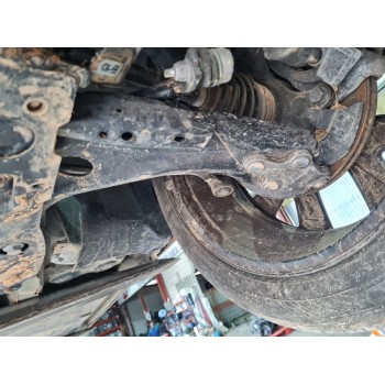 BRAZO SUSPENSION INFERIOR DELANTERO IZQUIERDO 
