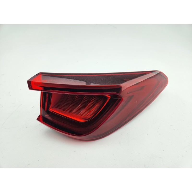 PILOTO TRASERO DERECHO 5FA945208G 
