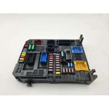 CAJA RELES / FUSIBLES 9826323580 