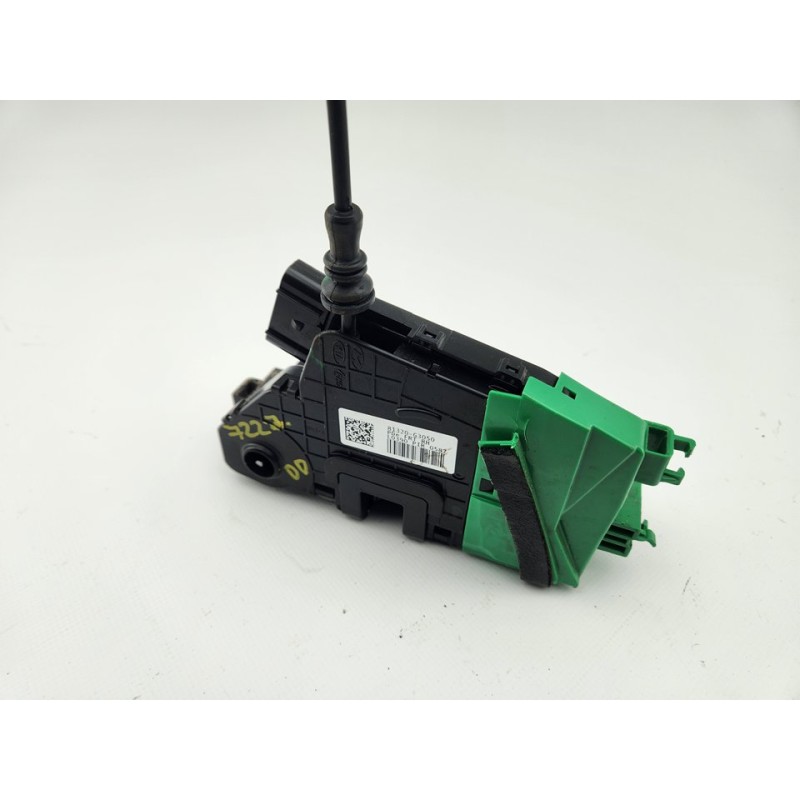 CERRADURA PUERTA DELANTERA DERECHA 81320G3050 