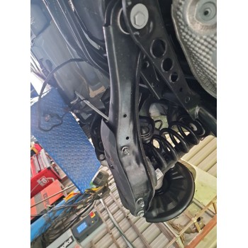 BRAZO SUSPENSION TRASERO DERECHO 5QA505311E 