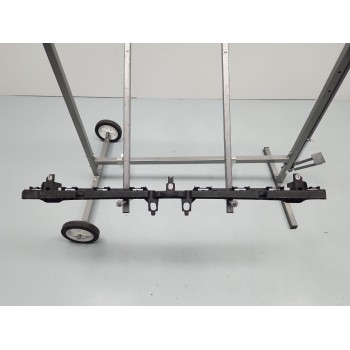 REFUERZO PARAGOLPES DELANTERO 5TA805705A 
