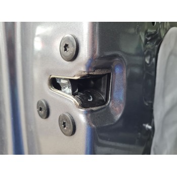 CERRADURA PUERTA DELANTERA IZQUIERDA 