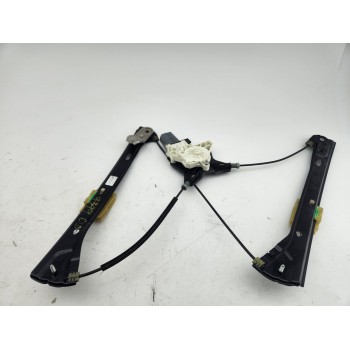 ELEVALUNAS DELANTERO DERECHO 3G0837462C 