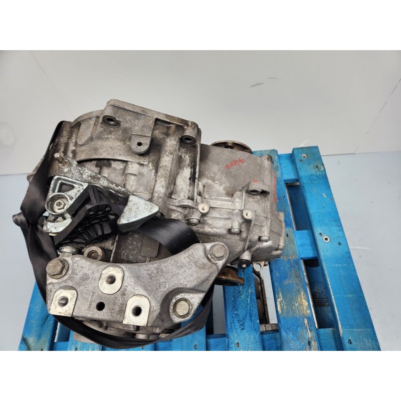 CAJA CAMBIOS KNU 