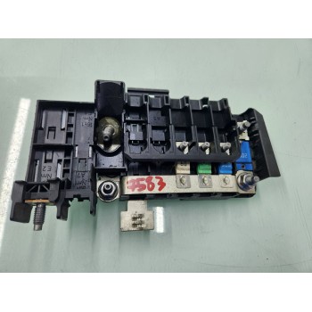 CAJA RELES / FUSIBLES A2465400950 