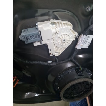 ELEVALUNAS TRASERO IZQUIERDO 4G0839461 