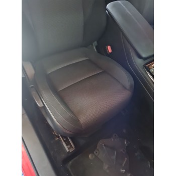 ASIENTO DELANTERO DERECHO 
