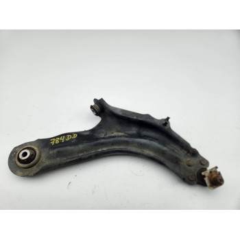 BRAZO SUSPENSION INFERIOR DELANTERO DERECHO 8200586567 